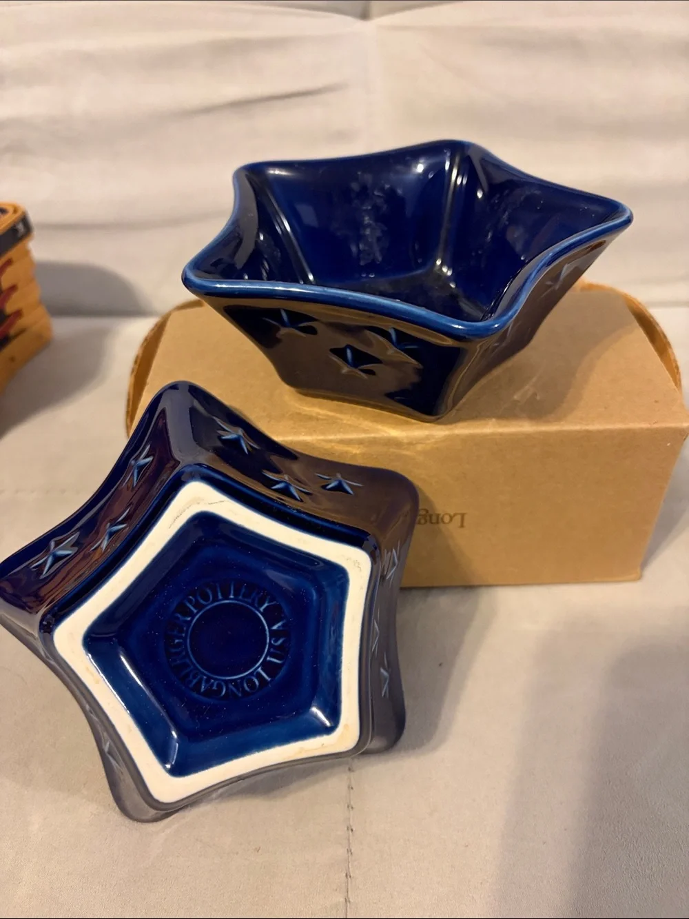 Longaberger Americana baskets set of 2 plus, pottery Stars set